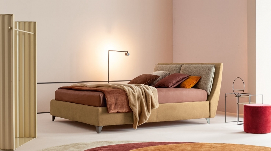 postele-a-nocne-stoliky-1194